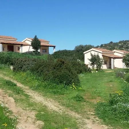 La Valle Del Mirto Διαμέρισμα San Priamo